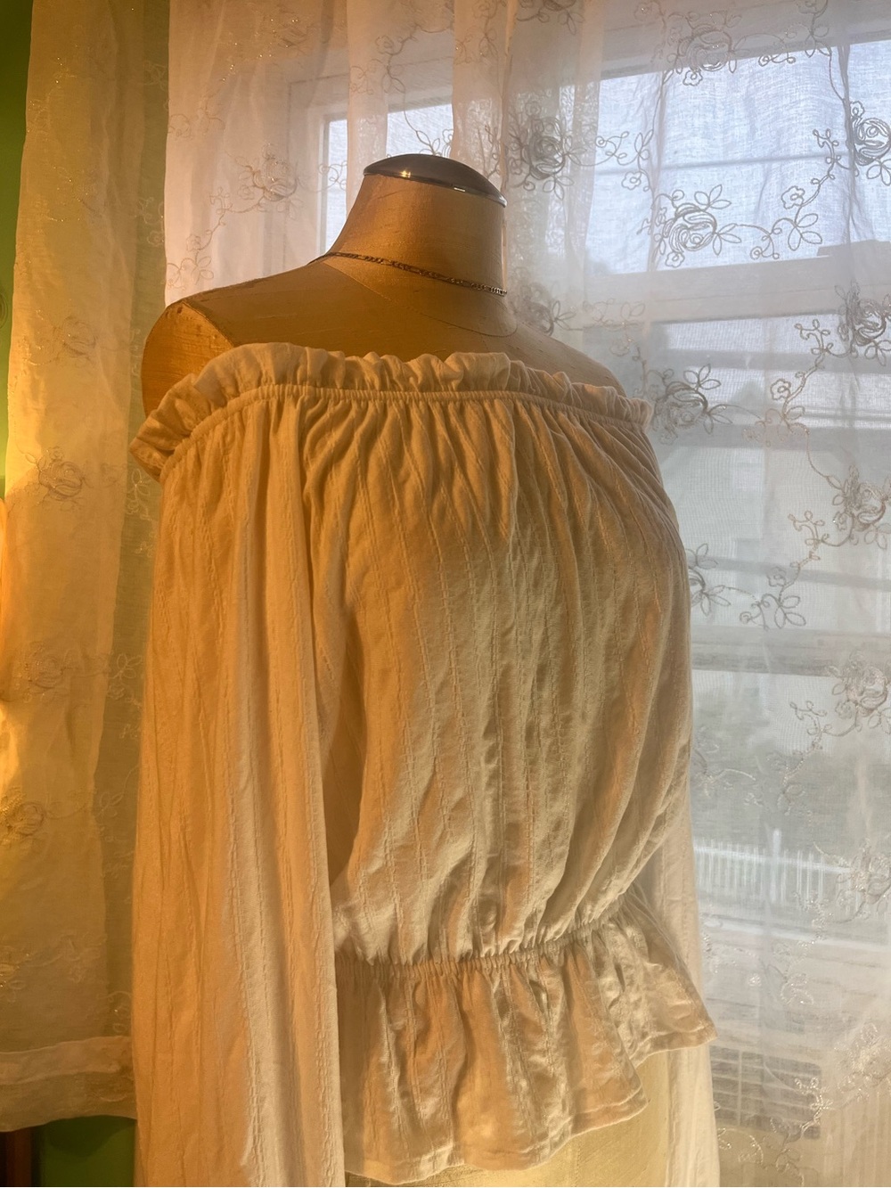 H&M white Off-the-Shoulder Top